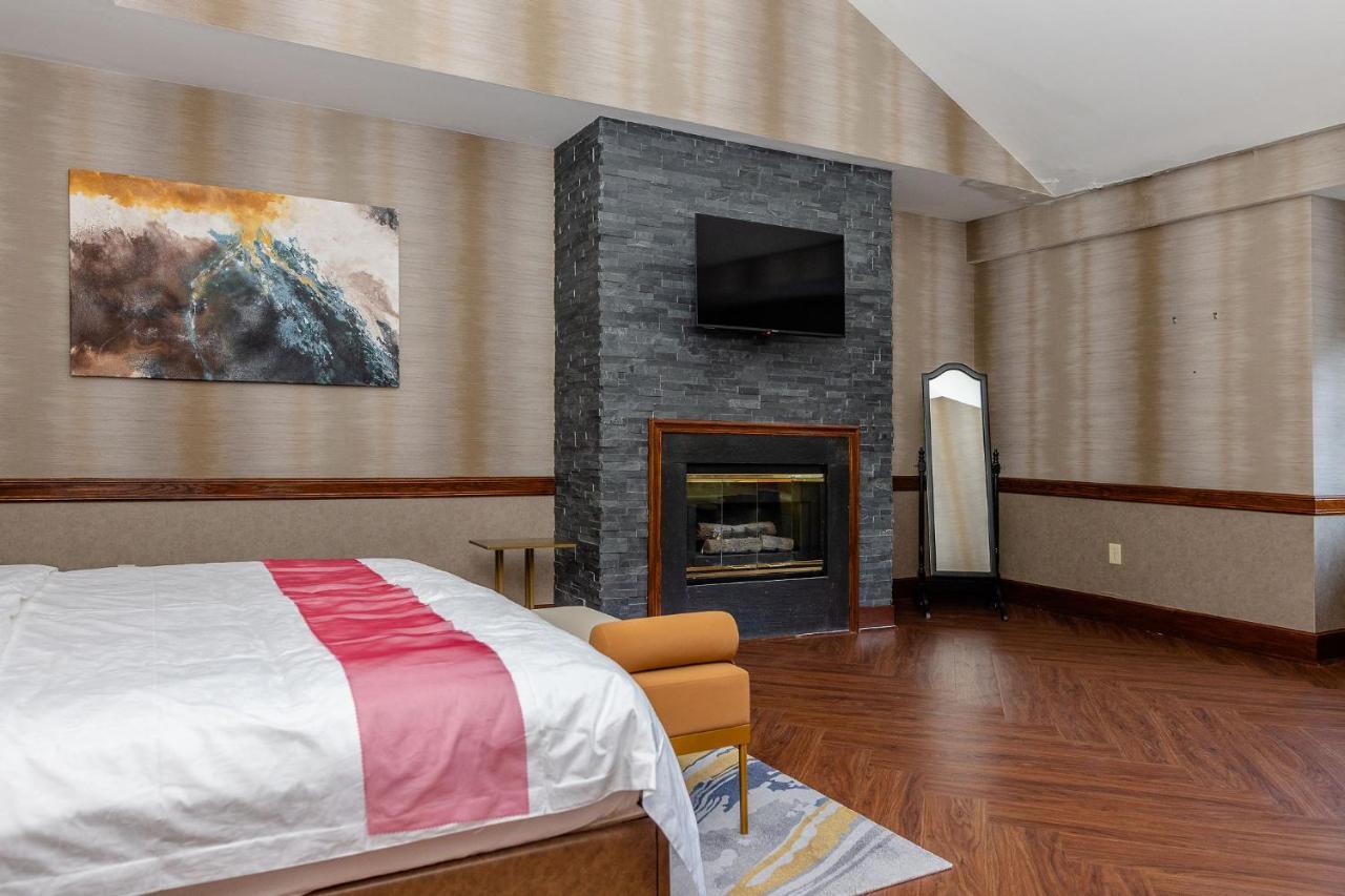 Chateau Merrimack Hotel & Spa Tyngsboro Eksteriør bilde