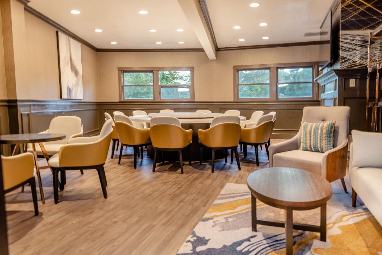 Chateau Merrimack Hotel & Spa Tyngsboro Eksteriør bilde