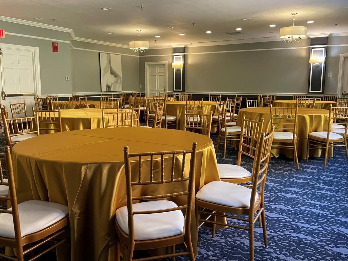 Chateau Merrimack Hotel & Spa Tyngsboro Eksteriør bilde