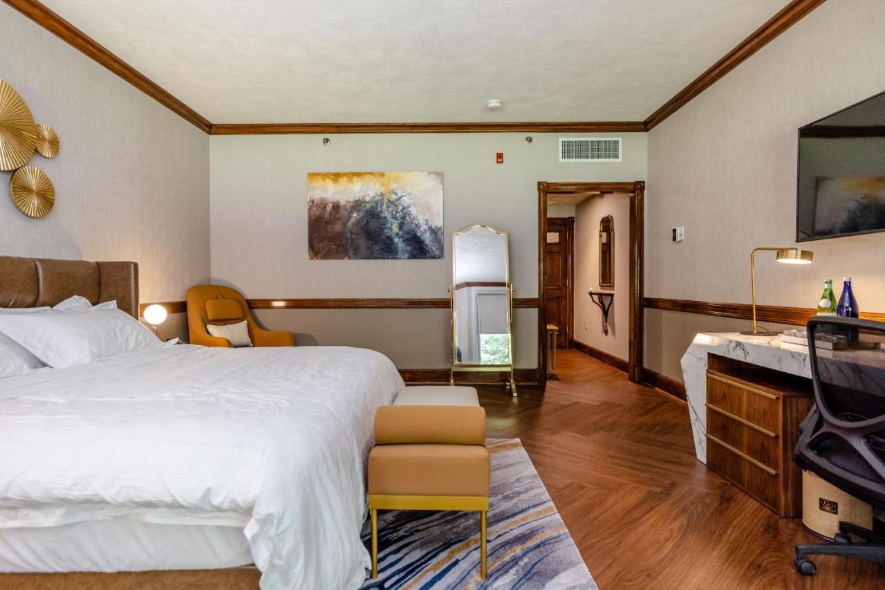 Chateau Merrimack Hotel & Spa Tyngsboro Eksteriør bilde
